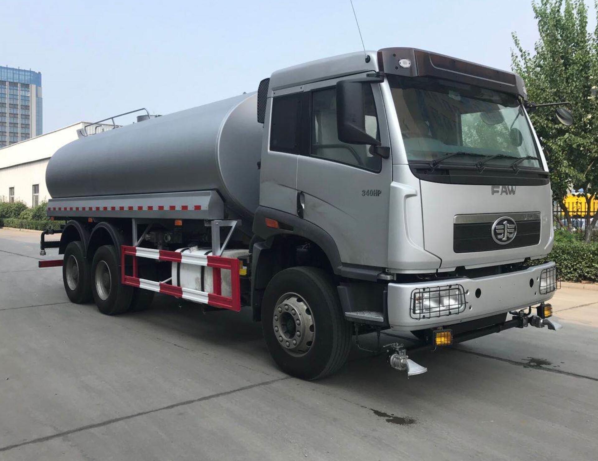 XE BỒN CHỞ NƯỚC FAW 6X4