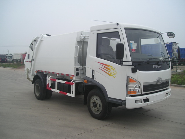 8Cubic Meter Garbage Truck